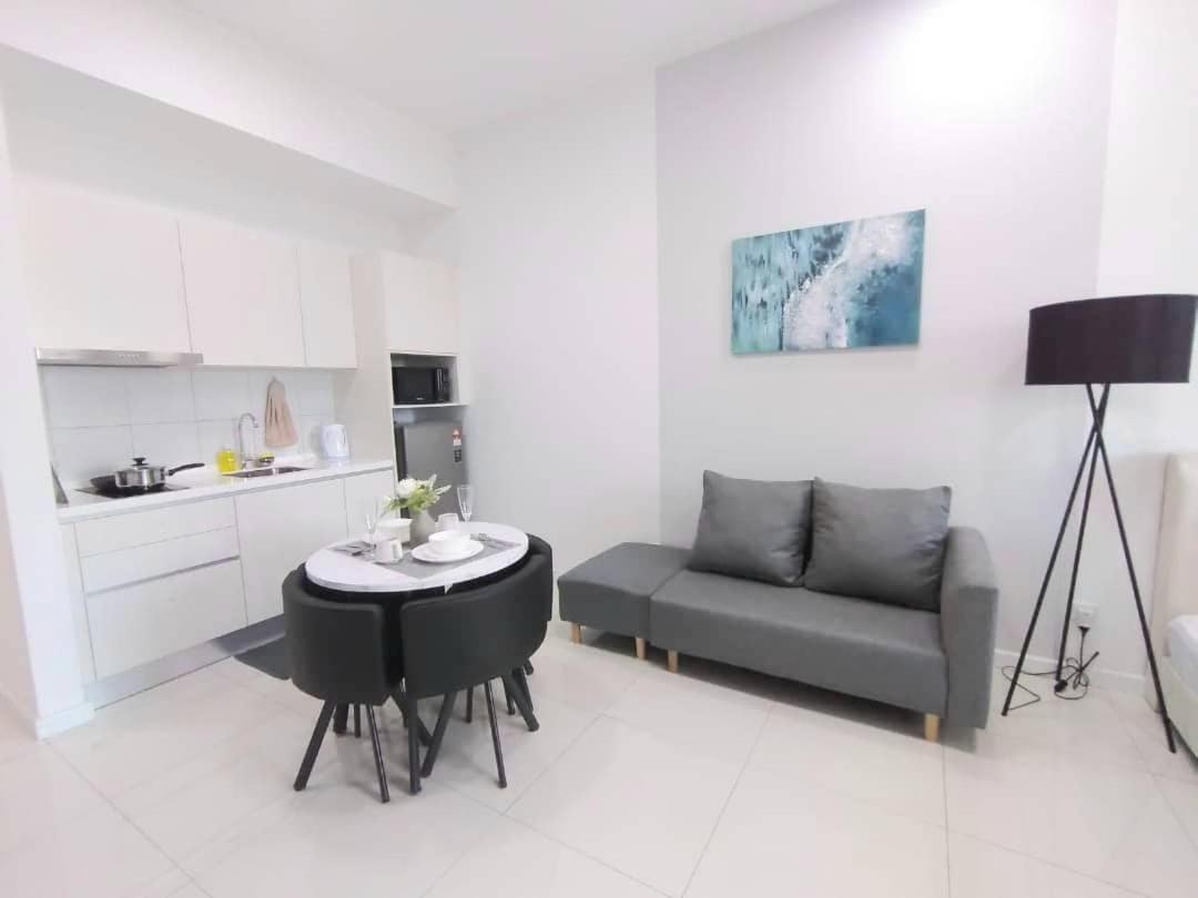 Chambers Suites Kl - By Staycation Homes Homestay Kuala Lumpur
