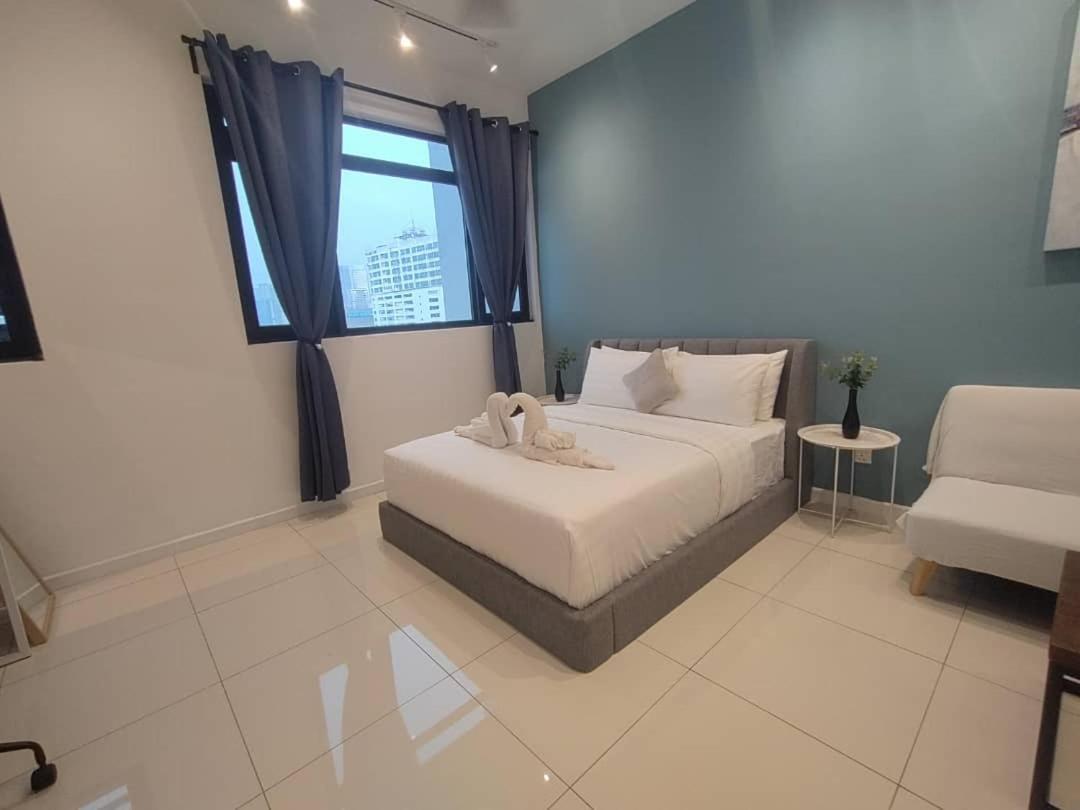 Chambers Suites Kl - By Staycation Homes *