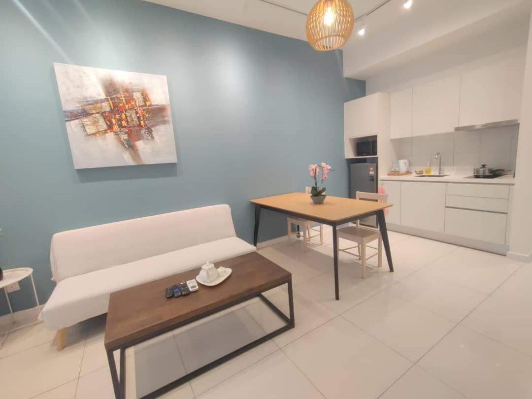 Chambers Suites Kl - By Staycation Homes *